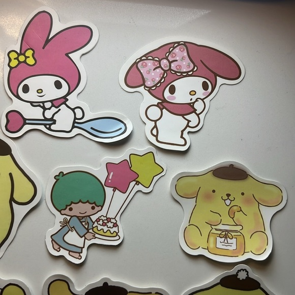 SANRIO 8 stickers Bundle - Picture 2 of 5